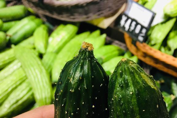 吃瓜群众买黄瓜,轻松挑出新鲜美味黄瓜