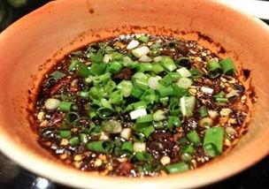 贵州糊辣椒蘸水吃瓜,糊辣椒蘸水，解锁夏日吃瓜新境界