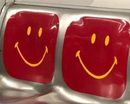 吃瓜幽默文案说说,那些让人捧腹的吃瓜幽默瞬间