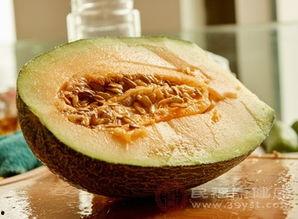 吃哈密瓜长膘吗,吃哈密瓜真的会长膘吗？