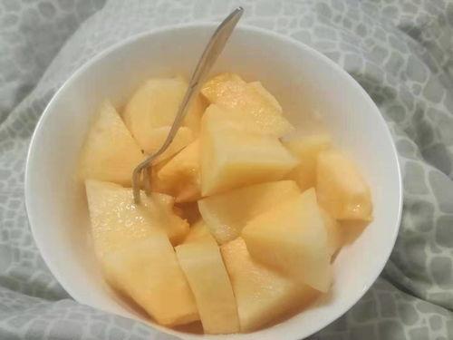 晚上吃哈密瓜要刷牙吗吗,刷牙护齿小贴士